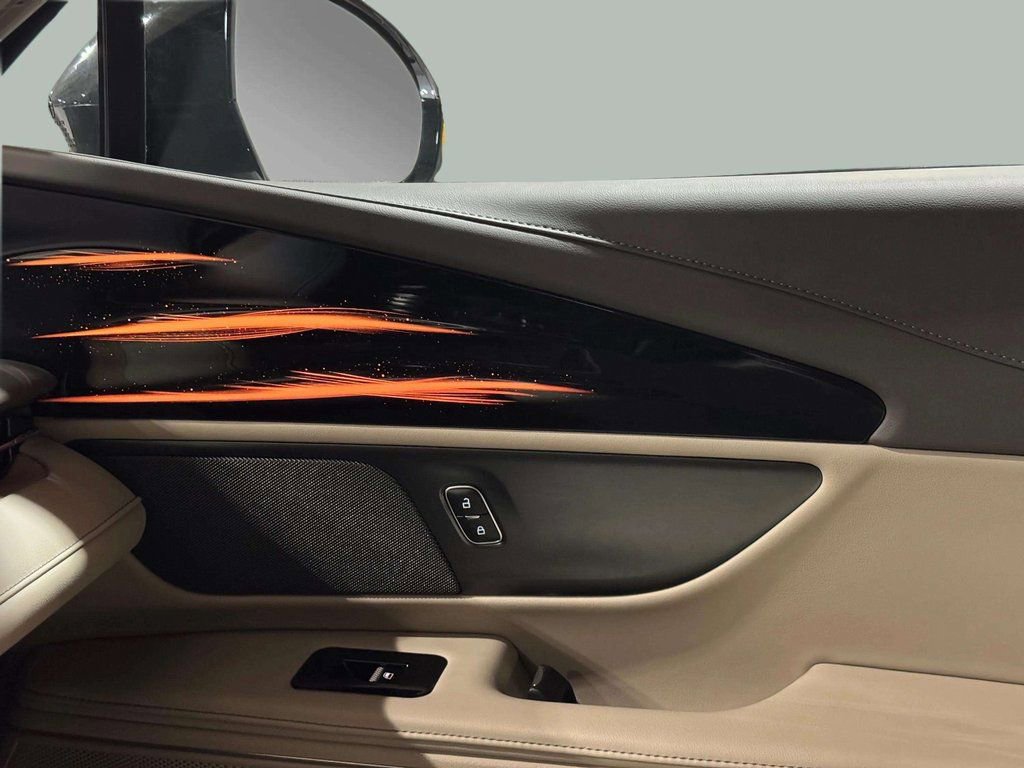 Certified 2024 Lincoln Nautilus Reserve image 16