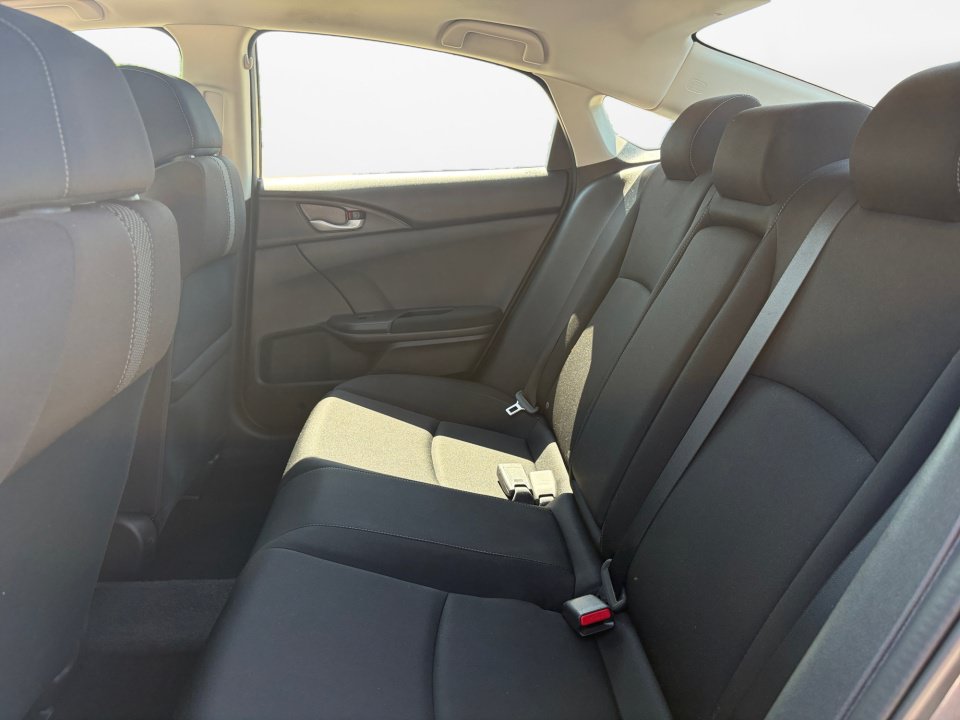 Used 2018 Honda Civic EX image 16