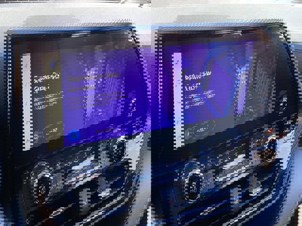 Used 2023 Toyota Highlander XSE image 17