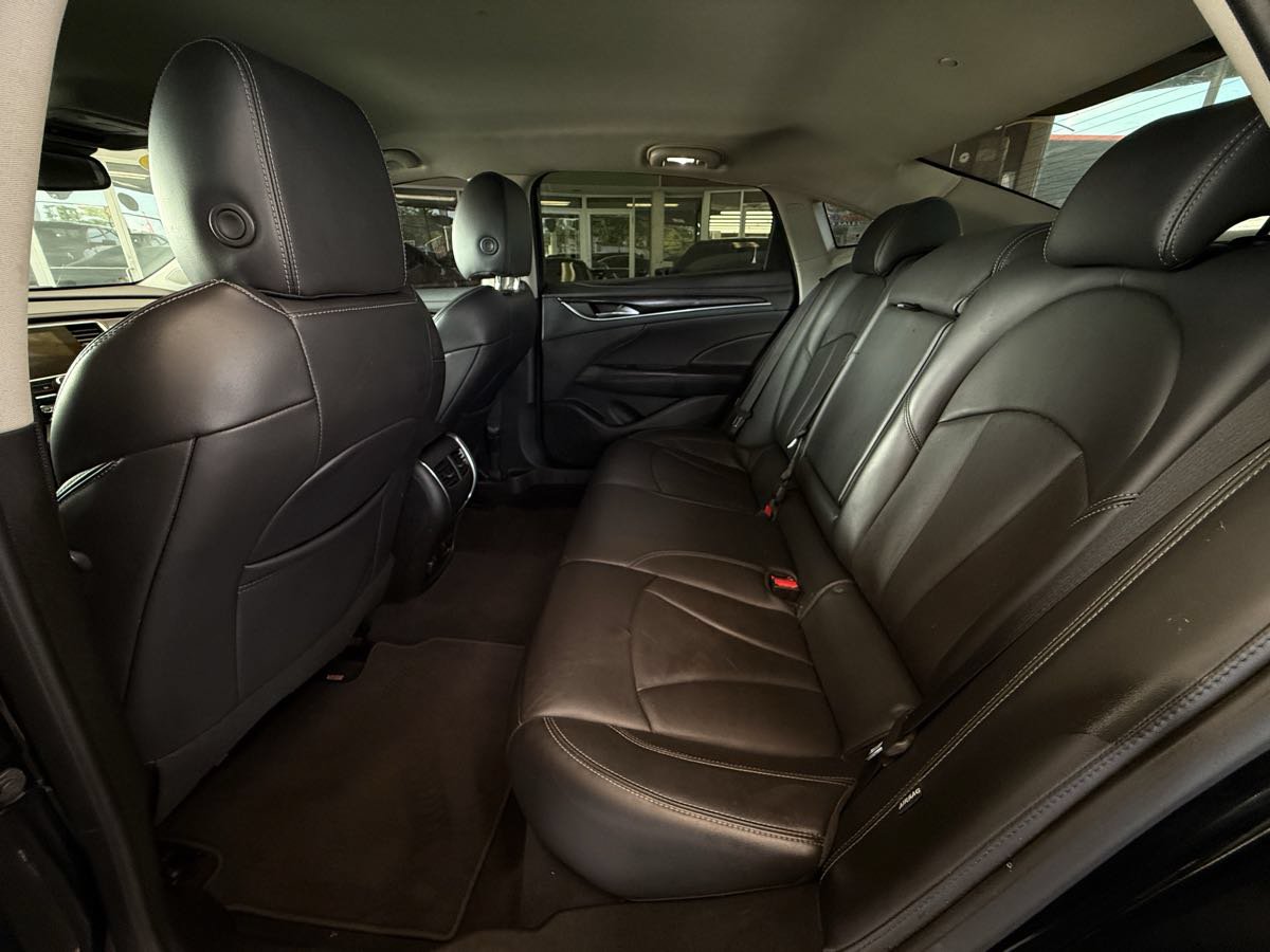 Used 2017 Buick LaCrosse Premium FWD image 30