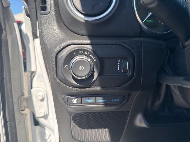 Used 2023 Jeep Wrangler Unlimited Sahara w/ Cold Weather Group AWD/4WD image 24