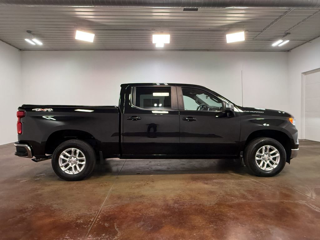 Used 2023 Chevrolet Silverado 1500 LT image 23
