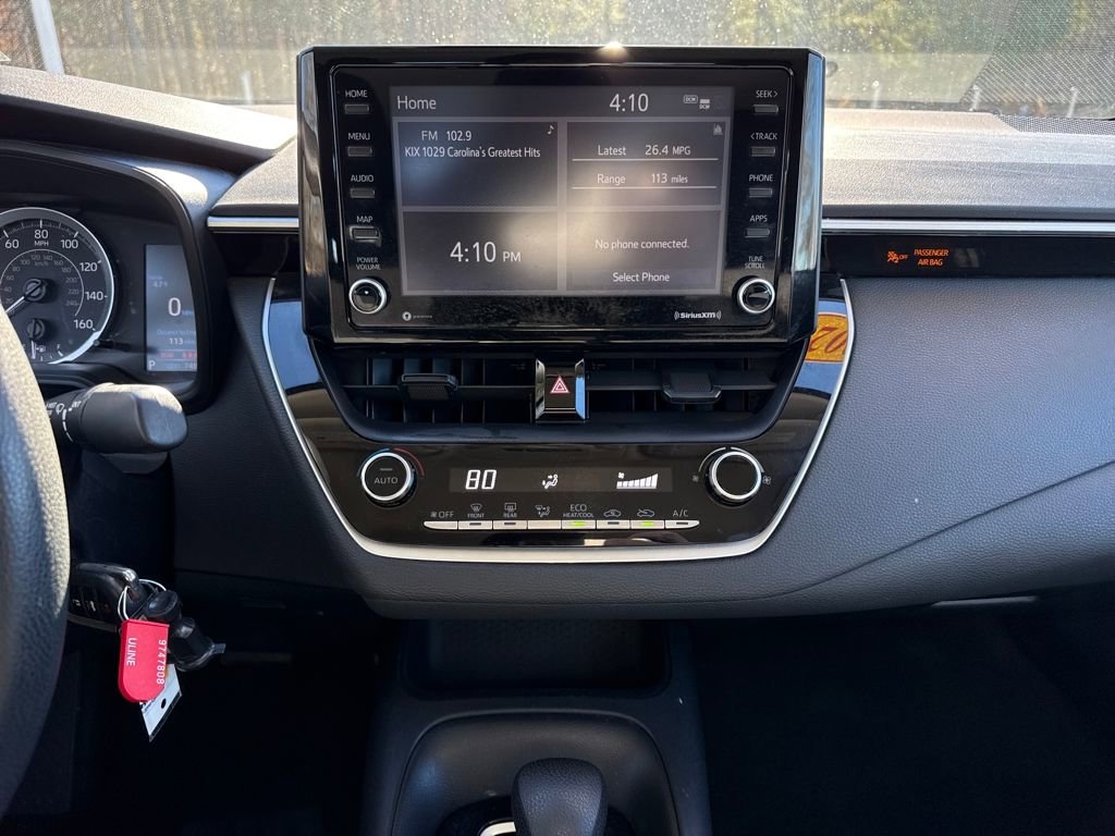 Used 2022 Toyota Corolla LE image 17