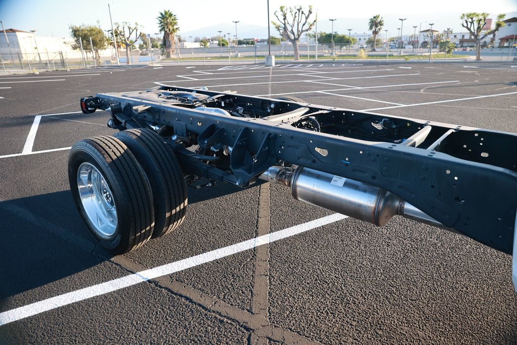 New 2026 RAM 5500 Tradesman w/ Chrome Appearance Group image 9