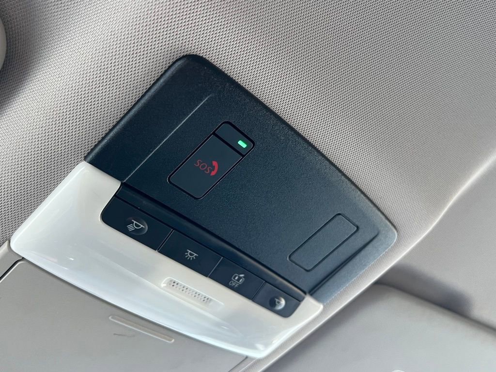 Used 2023 Nissan Rogue SV image 25