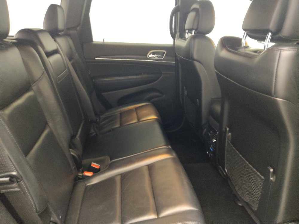 Used 2019 Jeep Grand Cherokee Limited AWD/4WD image 19