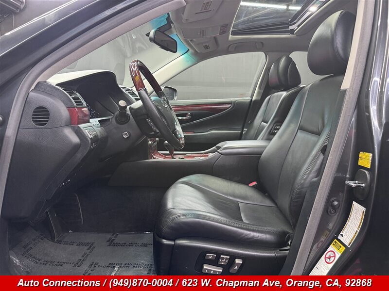 Used 2007 Lexus LS 460 RWD image 5