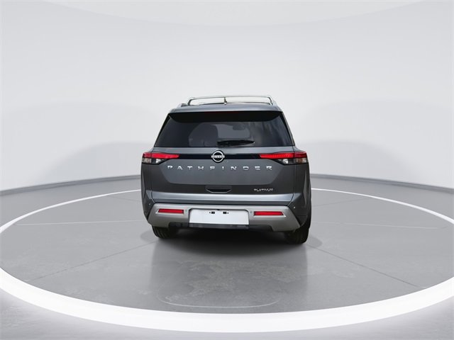 Used 2023 Nissan Pathfinder Platinum image 10