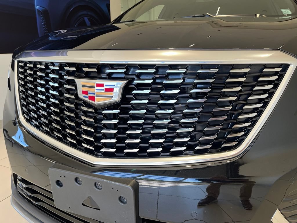 Used 2024 Cadillac XT5 Premium Luxury AWD/4WD image 14