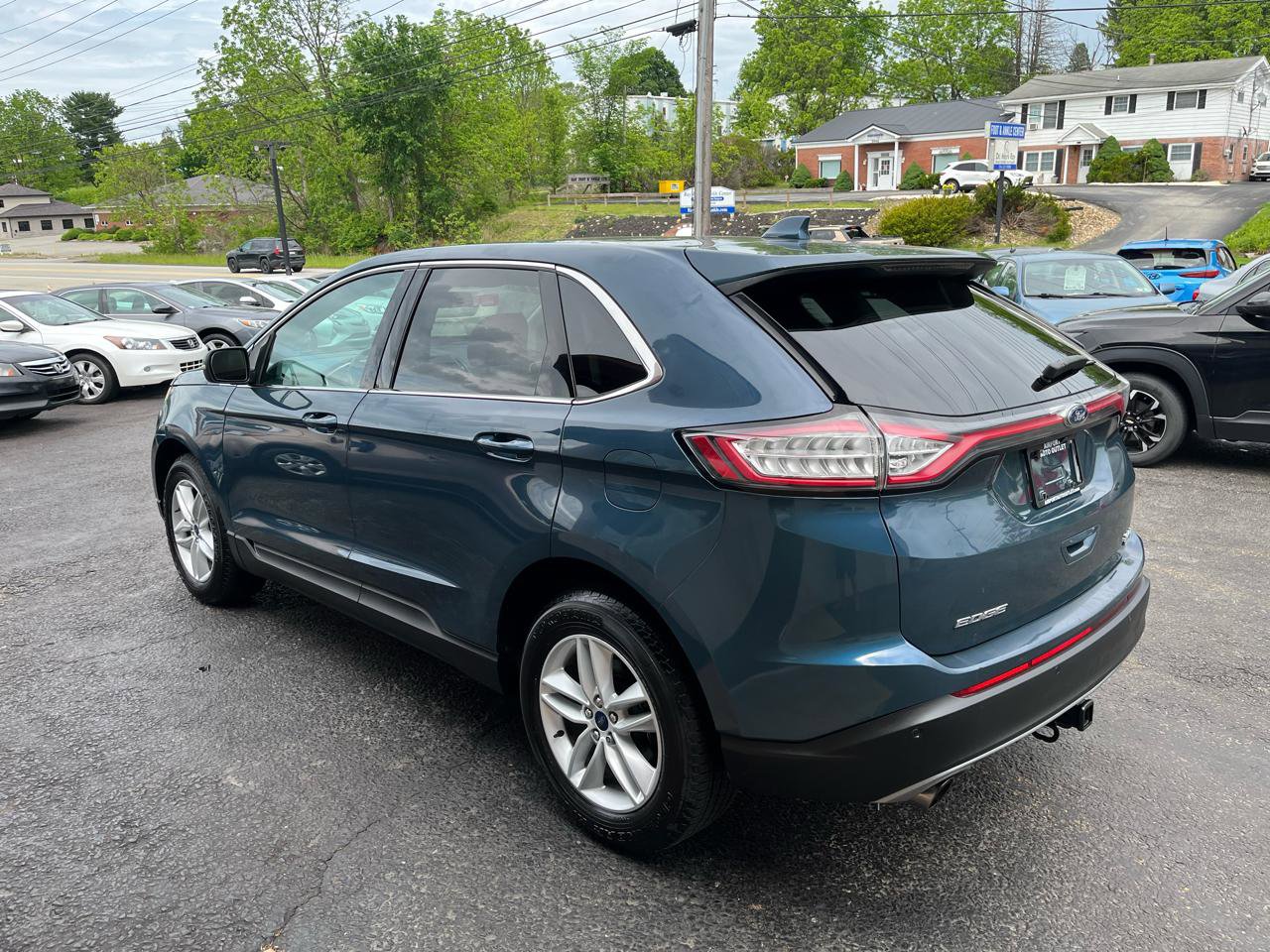 Used 2016 Ford Edge SEL w/ Equipment Group 201A AWD/4WD image 10