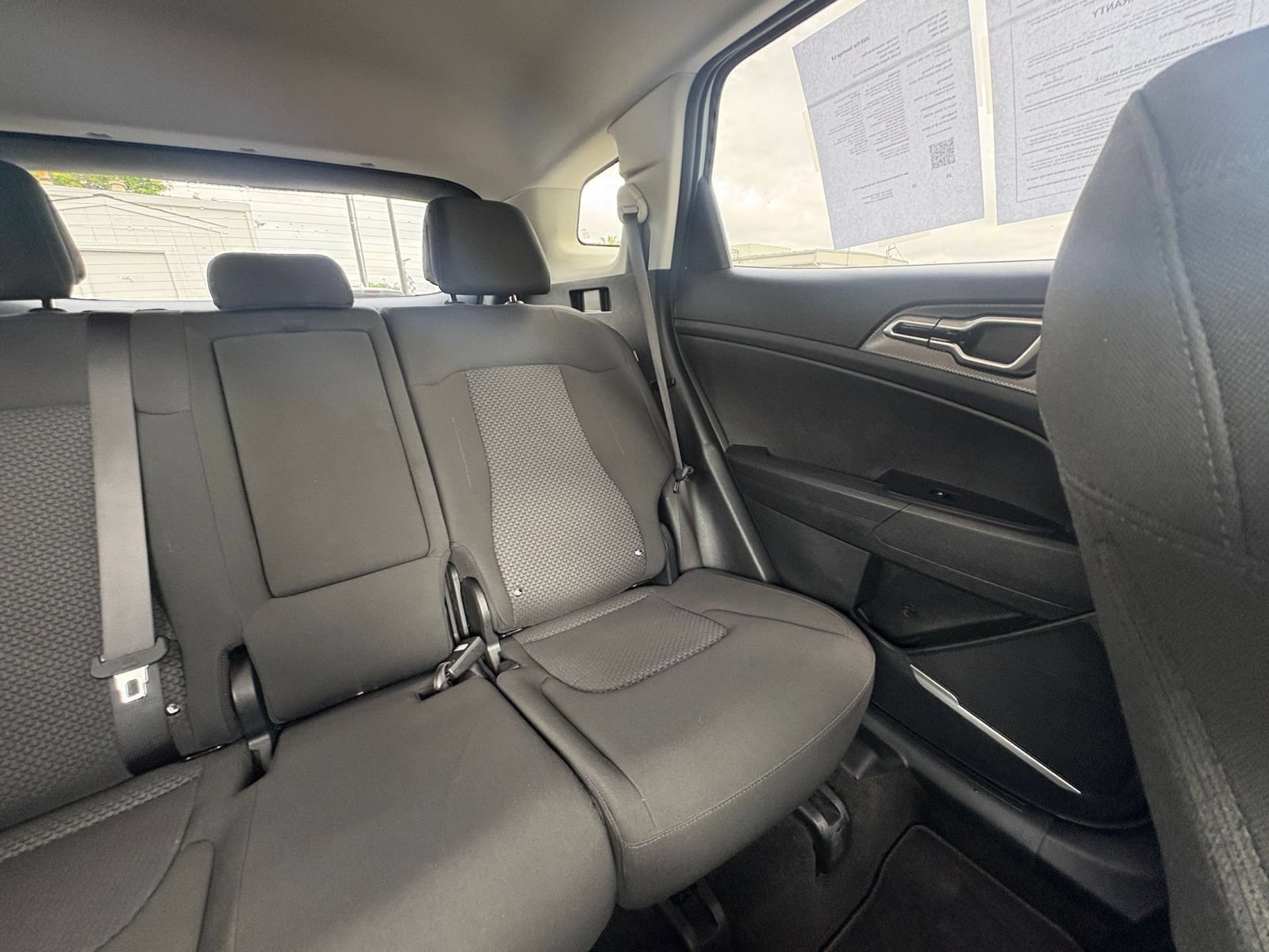 Used 2025 Kia Sportage LX FWD image 36