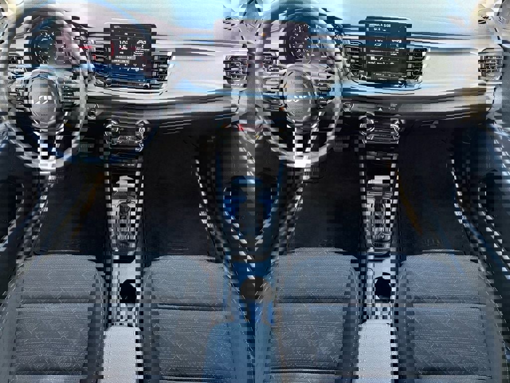 Used 2023 Kia Rio S w/ Technology Package image 16