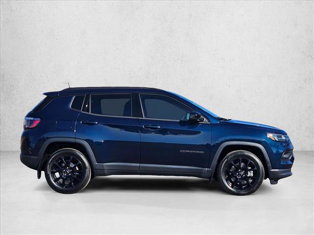 Used 2026 Jeep Compass Latitude AWD/4WD video 4