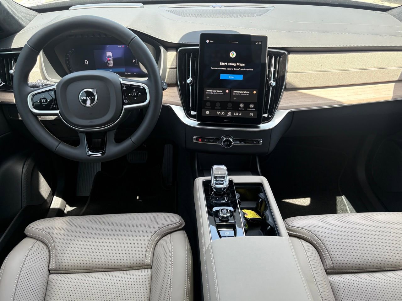 New 2026 Volvo XC90 B5 Ultra w/ Lounge Package image 9