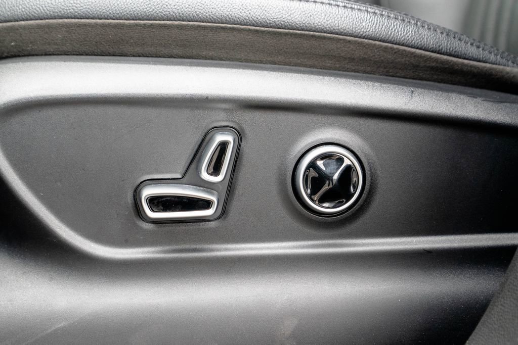 Used 2024 Maserati Grecale GT image 23