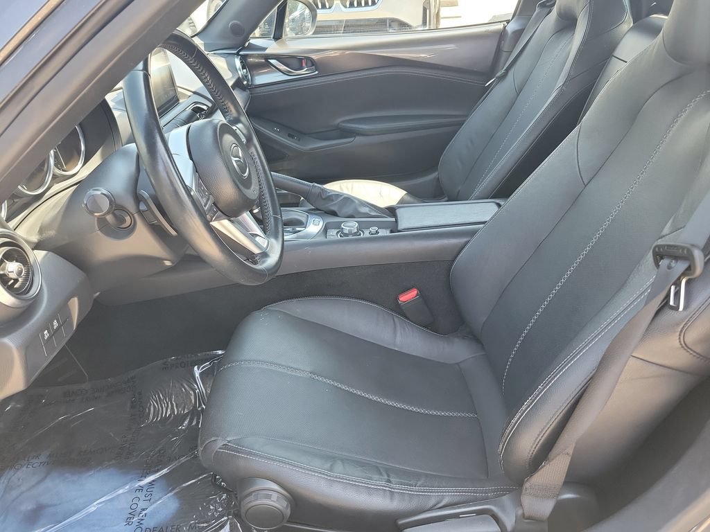 Used 2021 MAZDA MX-5 Miata RF Grand Touring RWD image 22