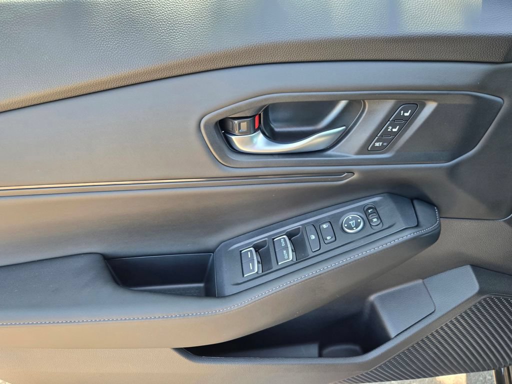 Used 2026 Honda Accord Sport image 17
