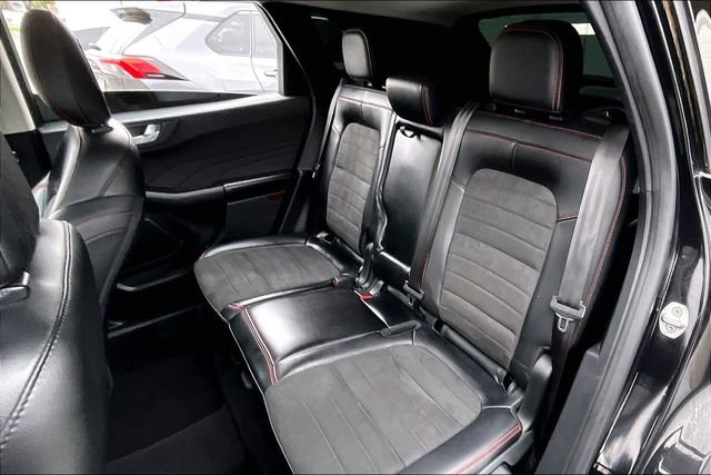 Used 2022 Ford Escape SEL w/ SEL Stealth AWD Package image 27