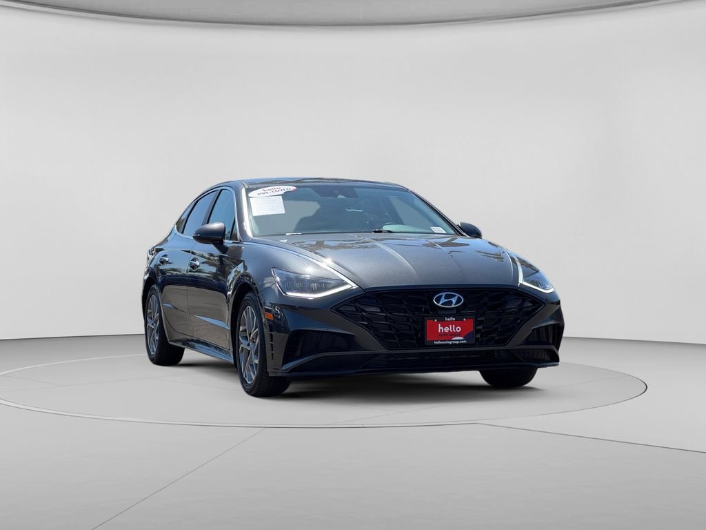 Used 2020 Hyundai Sonata SEL w/ Convenience Package FWD image 4