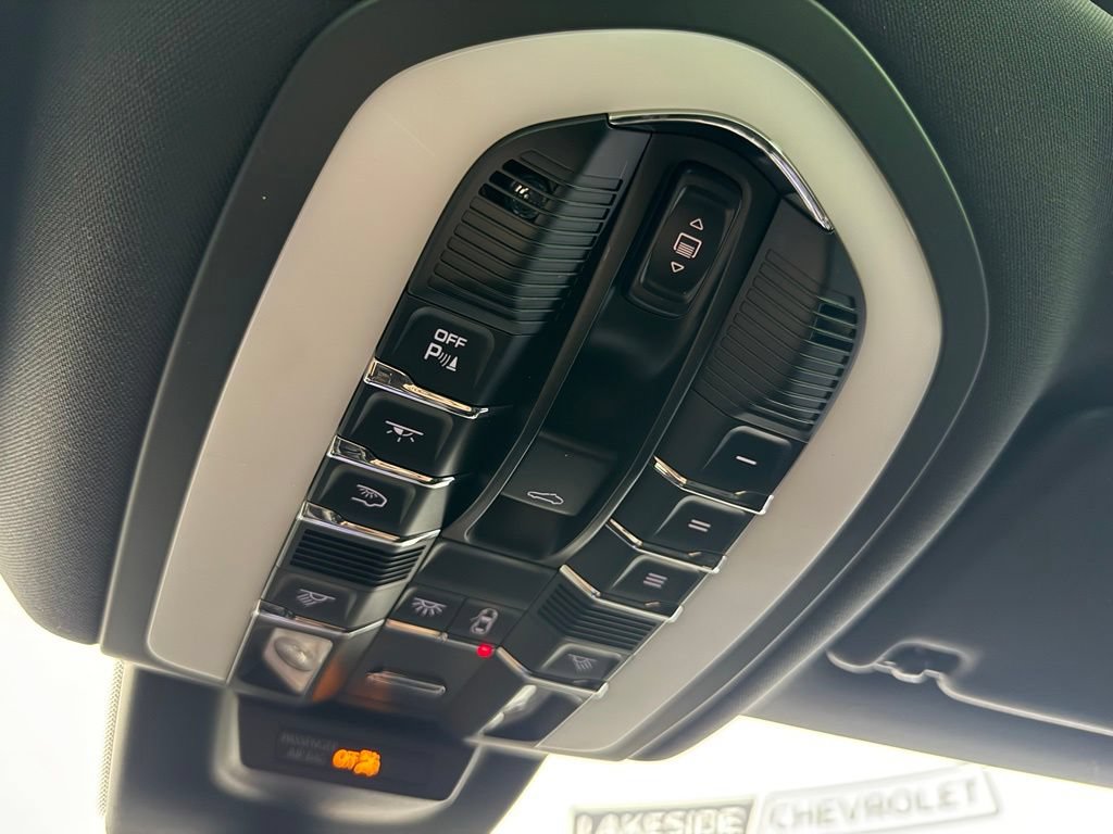 Used 2017 Porsche Macan S AWD/4WD image 41