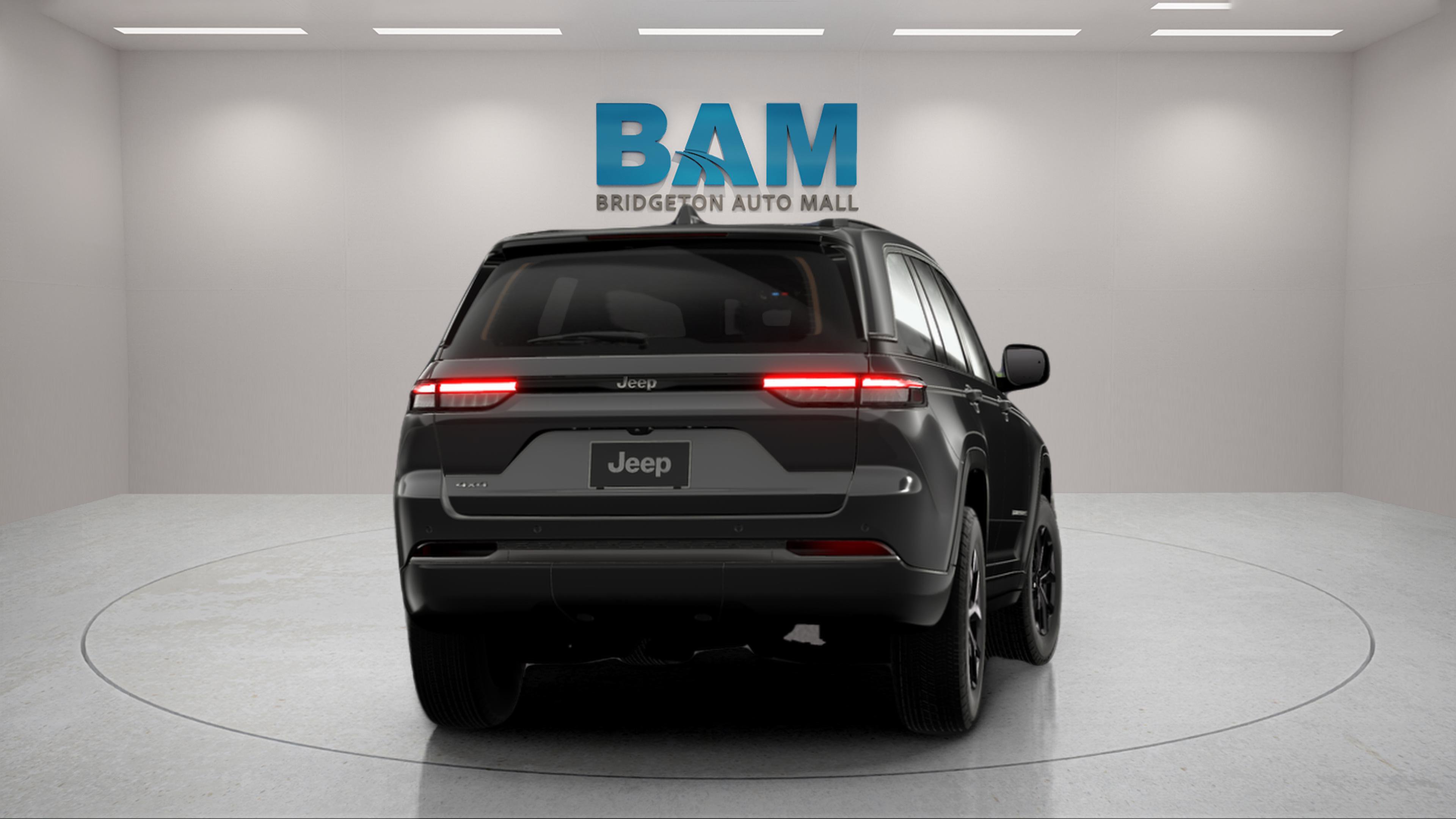 New 2026 Jeep Grand Cherokee Altitude AWD/4WD image 7