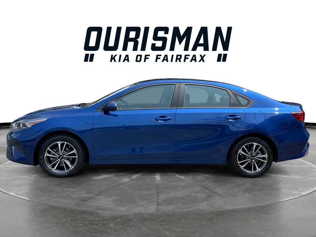 Certified 2023 Kia Forte LXS FWD image 4