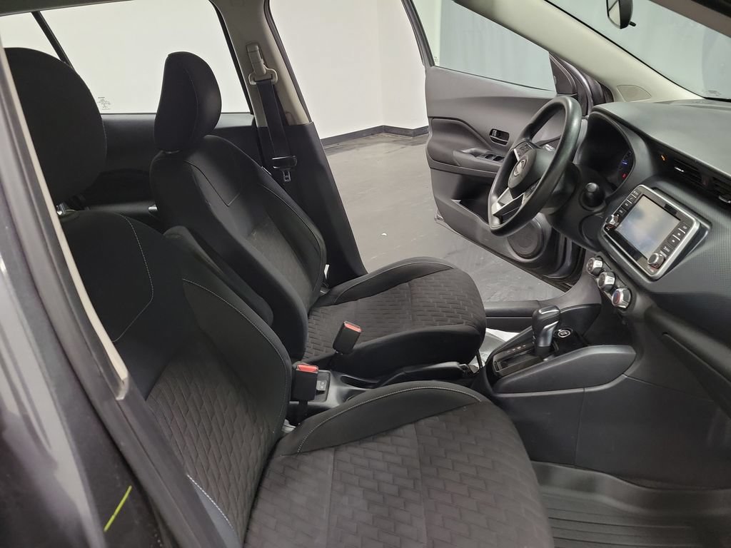 Used 2022 Nissan Kicks S FWD image 21