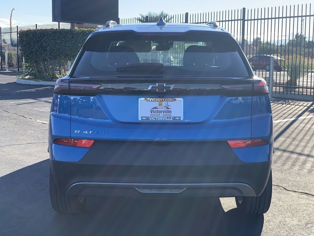 Certified 2022 Chevrolet Bolt EUV LT image 5
