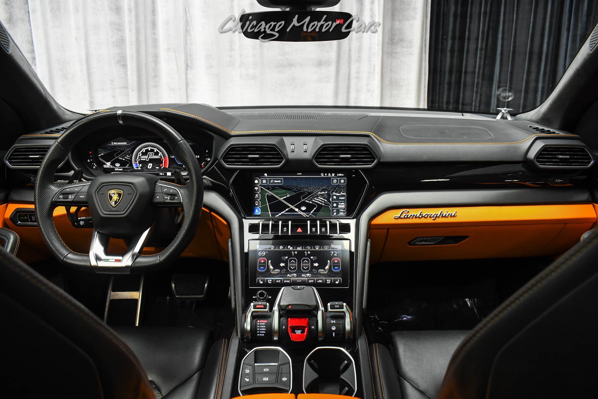 Used 2021 Lamborghini Urus AWD/4WD image 22