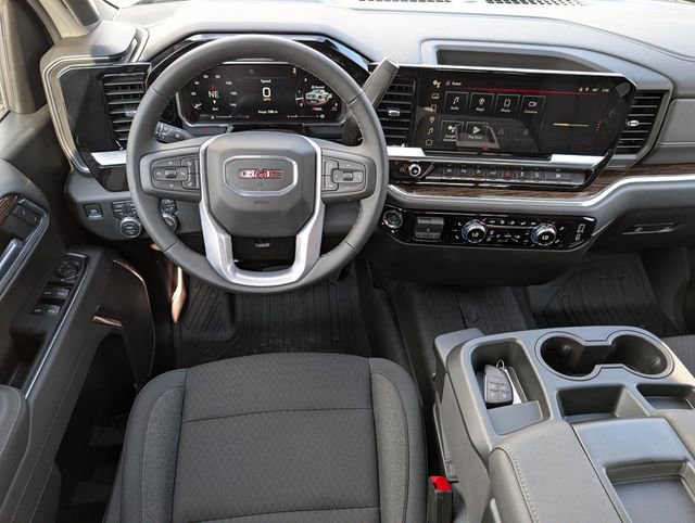 New 2026 GMC Sierra 1500 SLE image 17