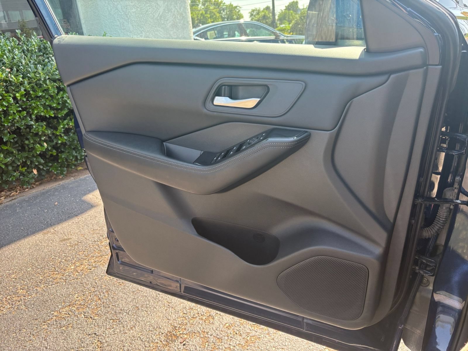 Used 2026 Nissan Rogue SV AWD/4WD image 18