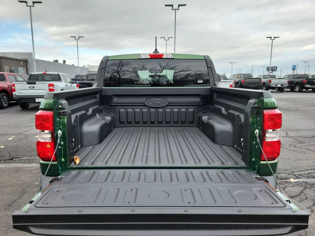 New 2025 Ford Maverick XL image 10