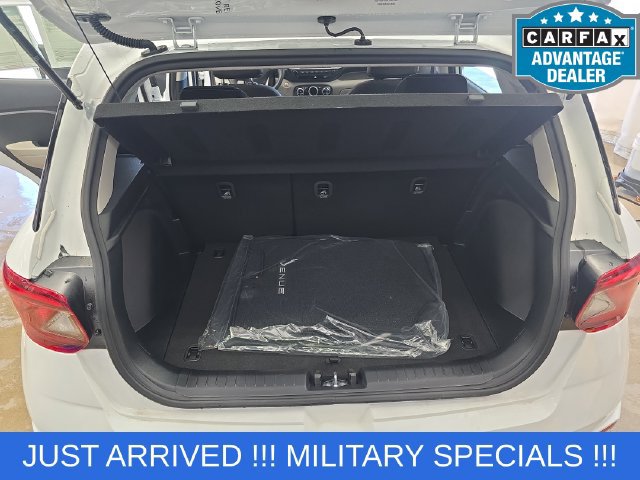 Used 2026 Hyundai Venue SEL FWD image 13