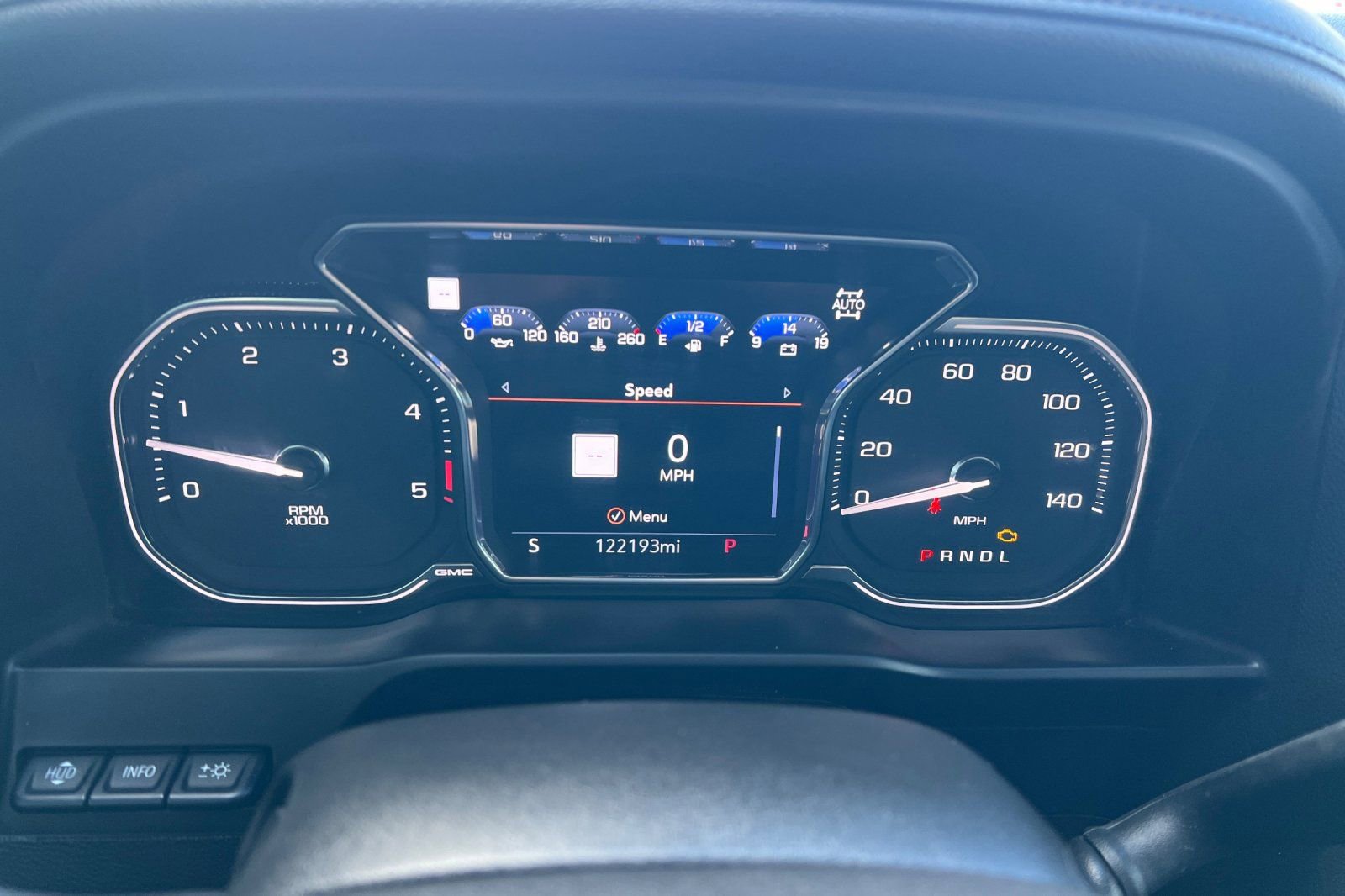 Used 2020 GMC Sierra 2500 AT4 w/ AT4 Premium Package image 24