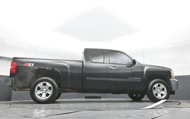 Used 2013 Chevrolet Silverado 1500 LT AWD/4WD image 43