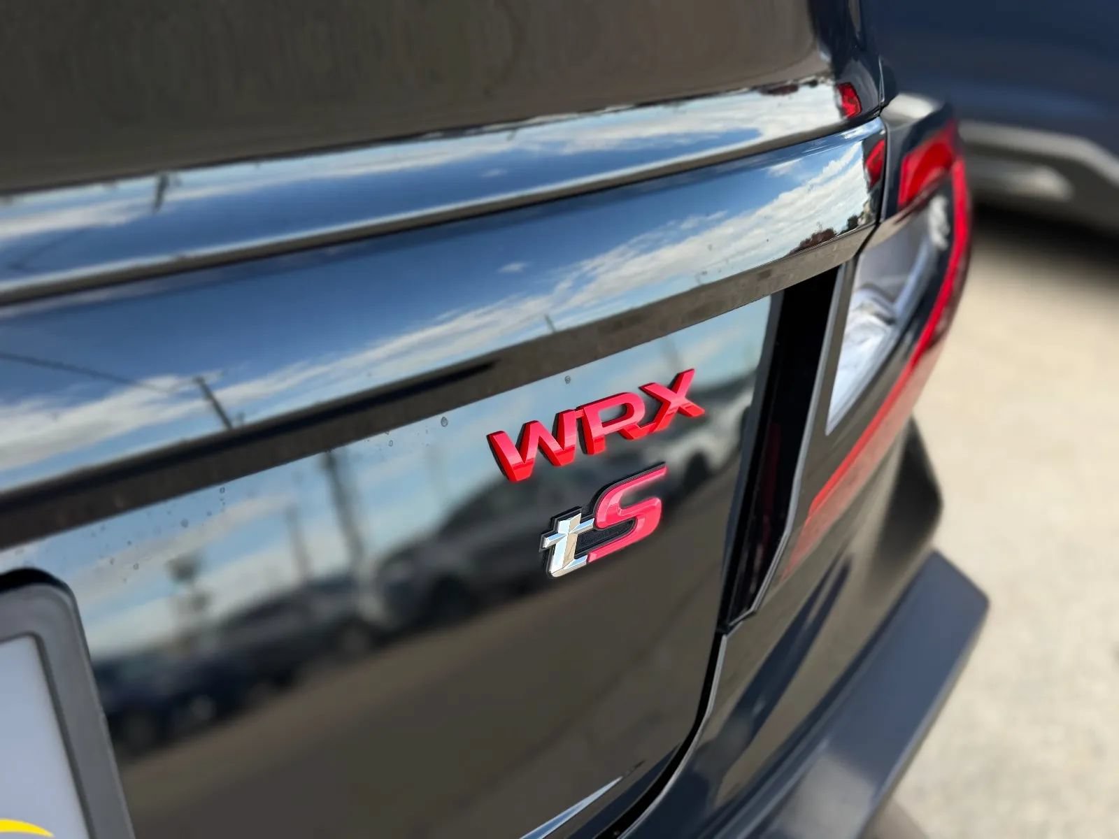 Used 2025 Subaru WRX tS AWD/4WD image 39