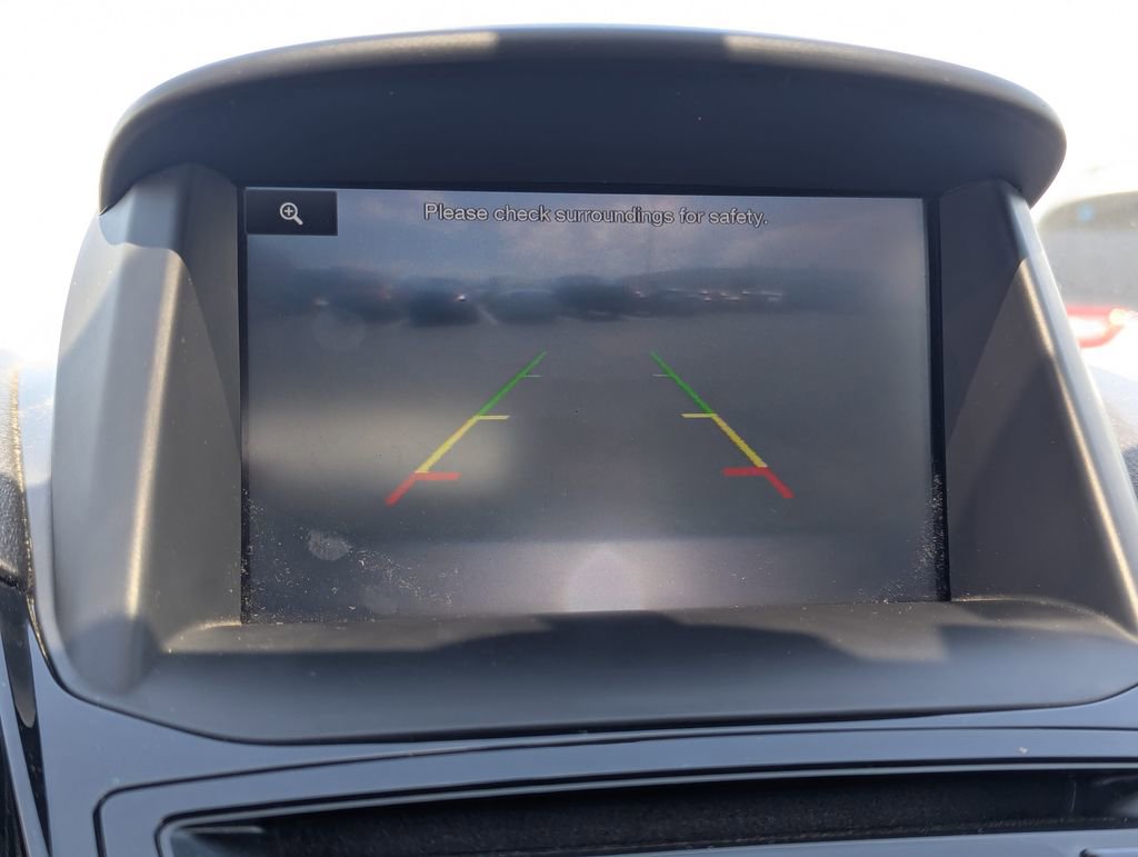 Used 2014 Ford Fiesta Titanium FWD image 16