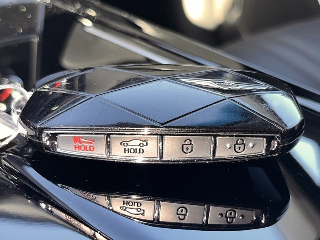 Used 2025 Genesis G80 2.5T image 41