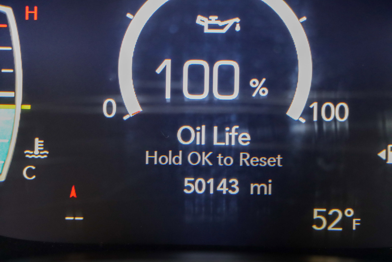 Used 2023 Chrysler Pacifica Touring-L image 16