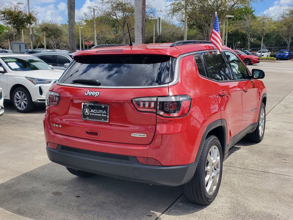 Used 2023 Jeep Compass Latitude image 7
