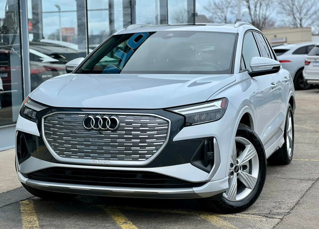 Used 2024 Audi Q4 e-tron Premium Plus w/ Premium Plus image 34