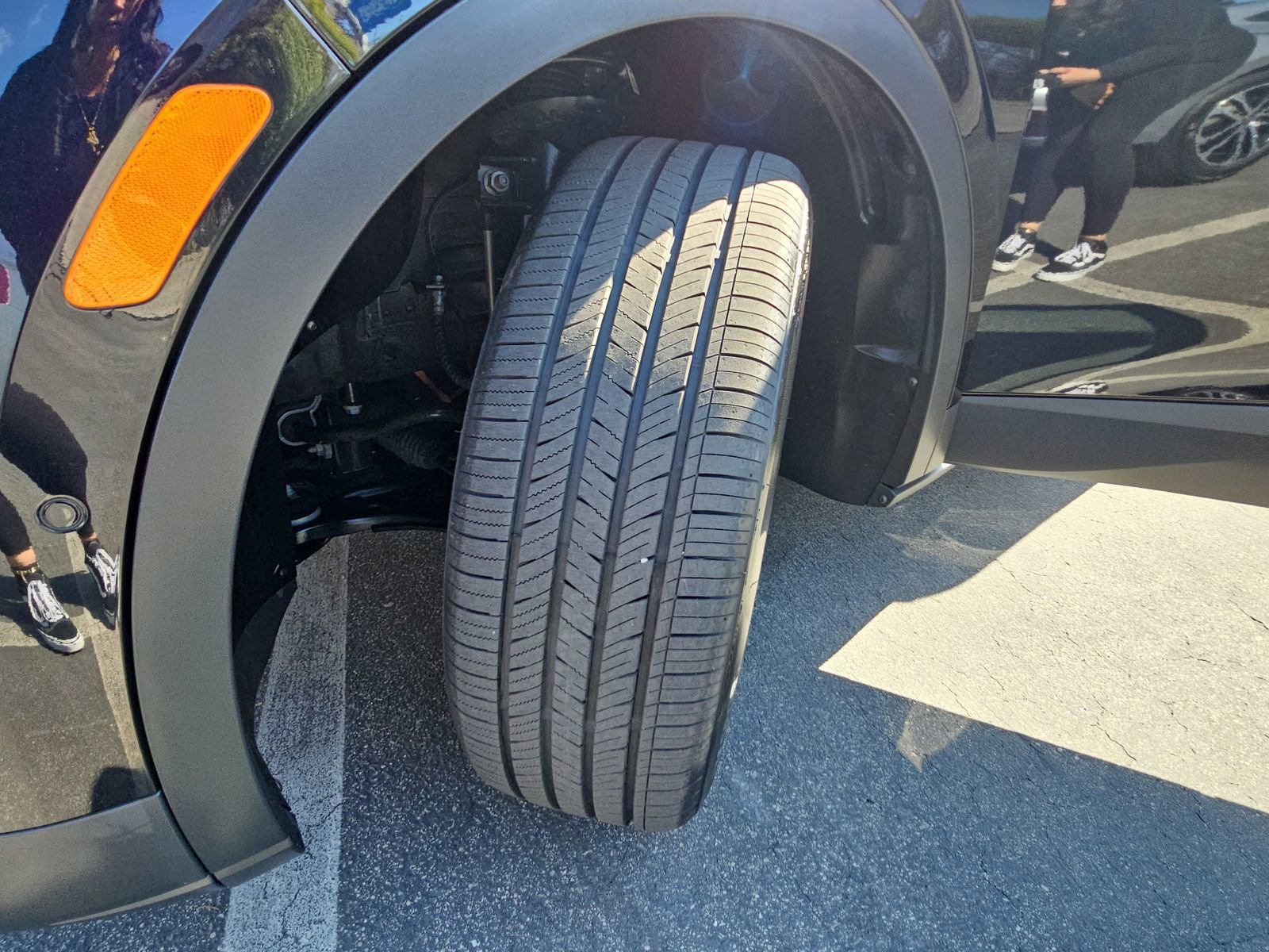 Certified 2023 Volkswagen ID.4 2WD image 32