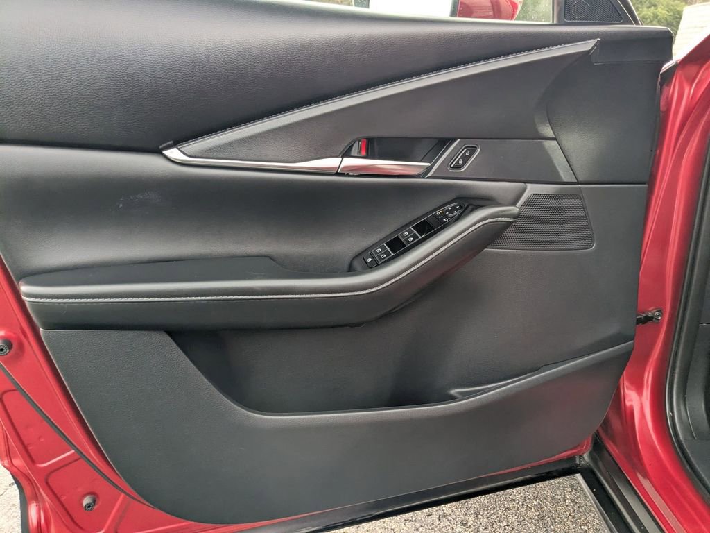 Used 2025 MAZDA CX-30 AWD 2.5 S w/ Preferred Package image 13