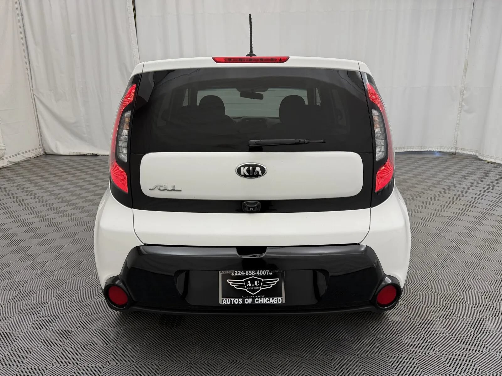 Used 2016 Kia Soul + w/ Audio Package FWD image 6