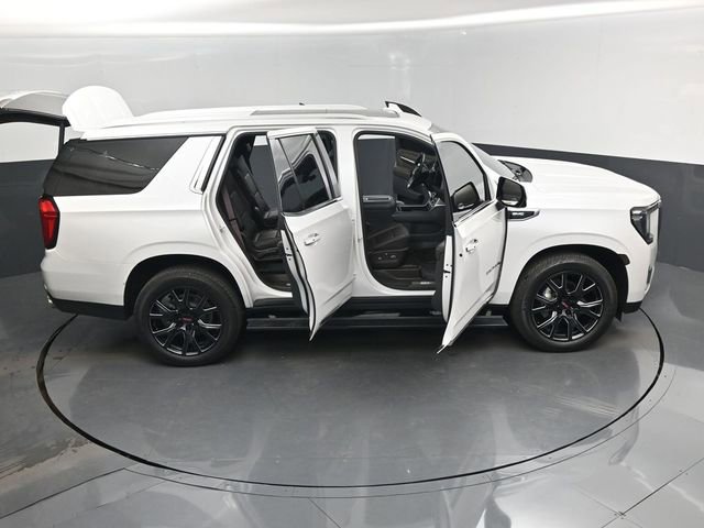 Used 2021 GMC Yukon Denali w/ Denali Premium Package RWD image 18
