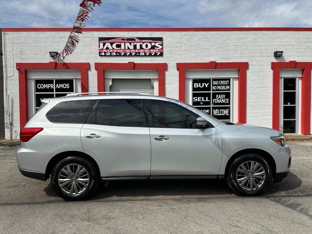 Used 2019 Nissan Pathfinder SL AWD/4WD video 1