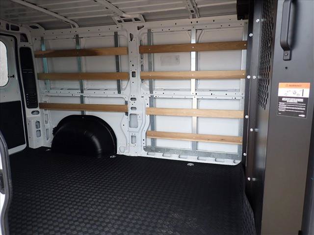 Used 2025 RAM ProMaster 2500 w/ U-Haul Equipment Group FWD image 10