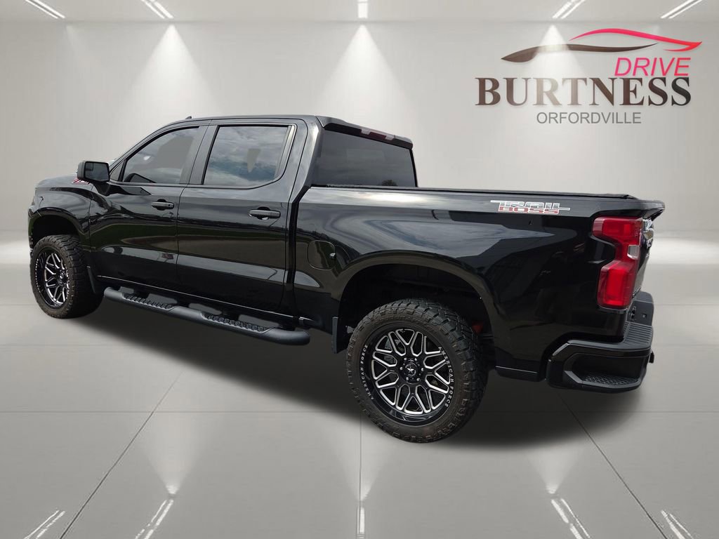 Certified 2021 Chevrolet Silverado 1500 Custom Trail Boss w/ Midnight Edition AWD/4WD image 6