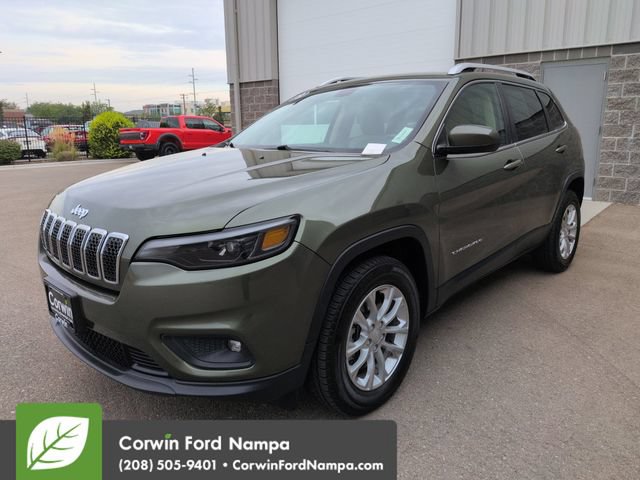 Used 2019 Jeep Cherokee Latitude w/ Cold Weather Group AWD/4WD image 7