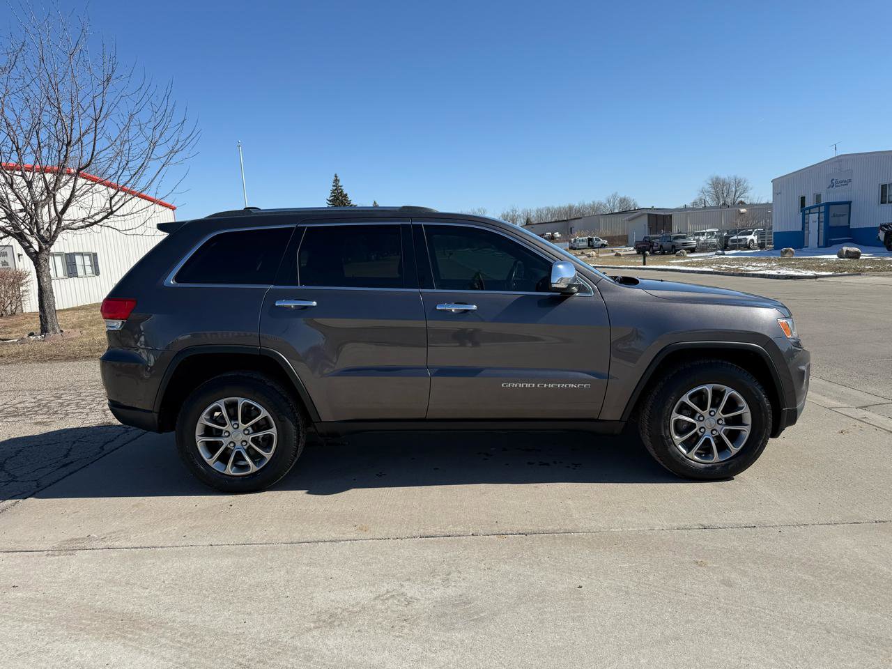 Used 2015 Jeep Grand Cherokee Limited image 4